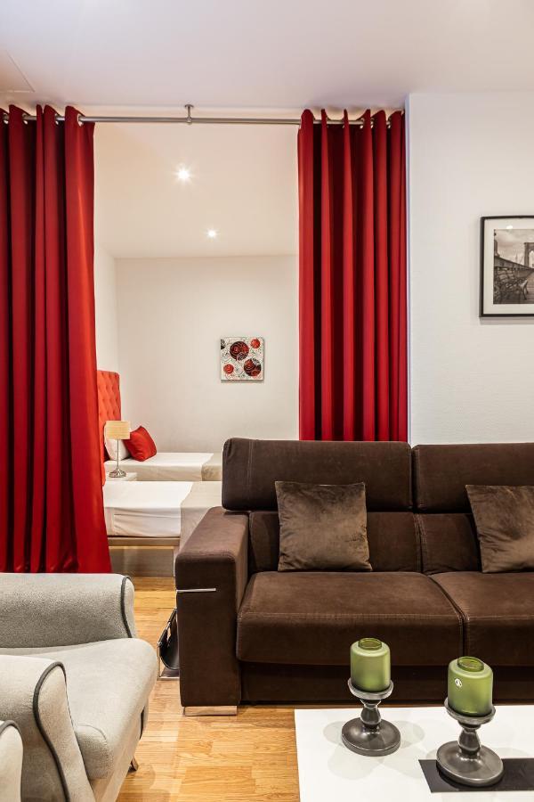 Waou Apartamentos En Sol Confort 8 Madrid Exteriör bild